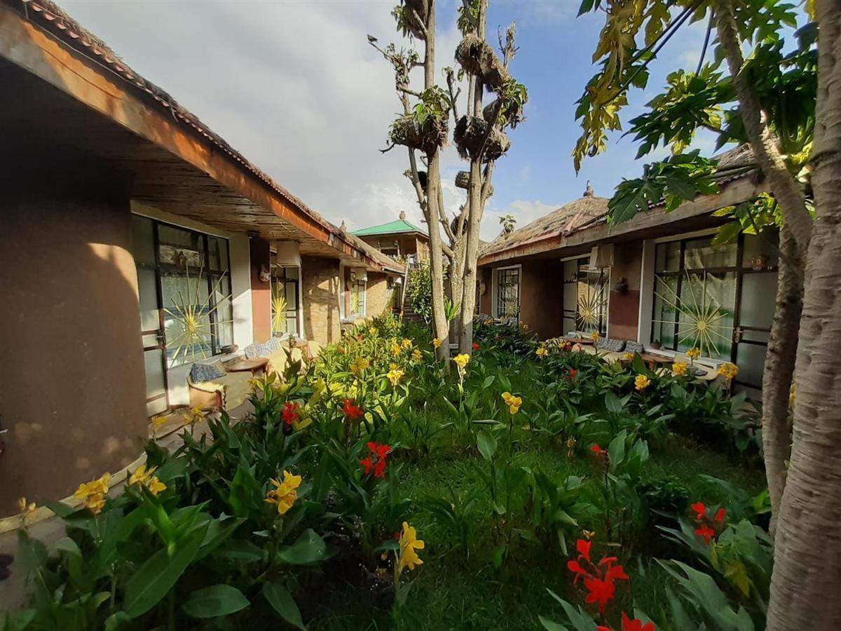 Lodge Du Chateau Gonder Exterior photo